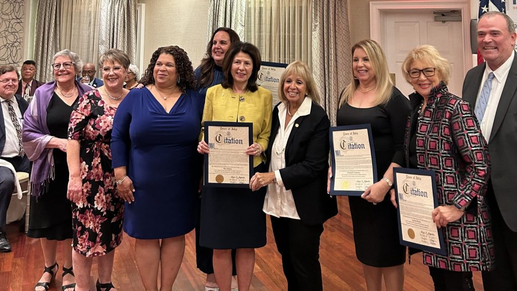 Good Neighbor Honorees receiving awards from TOI Supervisor Angie Carpenter